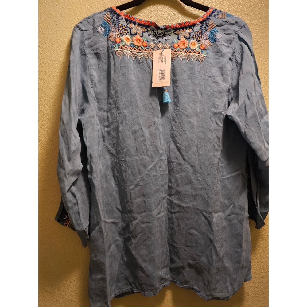 Johnny Was Blue Embroidered Silk Blend Tunic Blouse V-Neck Boho Top Size 3 NEW - Picture 5 of 7